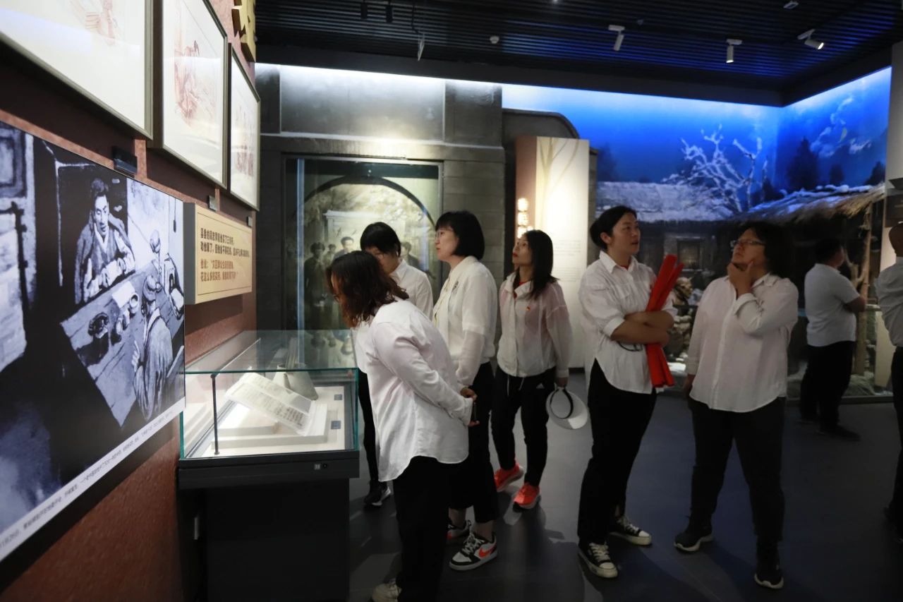 砥礪初心使命，汲取奮進(jìn)力量丨花花牛乳業(yè)集團(tuán)黨委組織開展學(xué)習(xí)“焦裕祿精神”主題黨日活動(dòng)