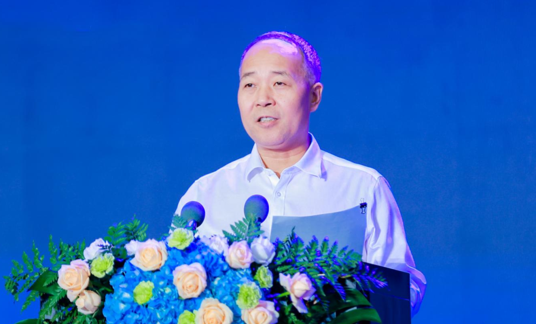 啟航新征程 點(diǎn)亮新賽道丨花花牛乳業(yè)集團(tuán)參加第十四屆中國奶業(yè)大會暨D20峰會，榮獲“中國乳制品生產(chǎn)企業(yè)現(xiàn)代化等級5A級”評定殊榮