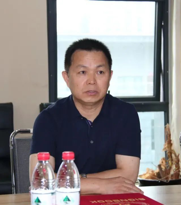 愛(ài)心奶情系學(xué)子，公益情溫暖人心—河南花花牛乳業(yè)集團(tuán)助力基金會(huì)“圓夢(mèng)計(jì)劃?一杯奶”公益項(xiàng)目，愛(ài)心捐贈(zèng)善款50萬(wàn)元！