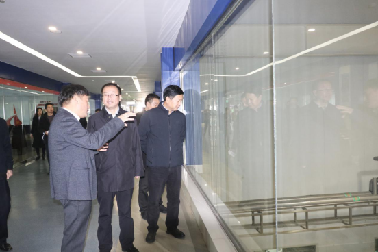 寧夏回族自治區(qū)農(nóng)業(yè)農(nóng)村廳黨組書記、廳長王剛一行蒞臨花花牛乳業(yè)集團調(diào)研