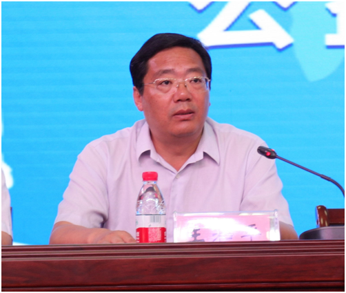 “健康中原，牛奶伴您行——花花牛乳業(yè)集團(tuán)2018中國(guó)小康牛奶行動(dòng)” 公益助學(xué)啟動(dòng)儀式隆重舉行